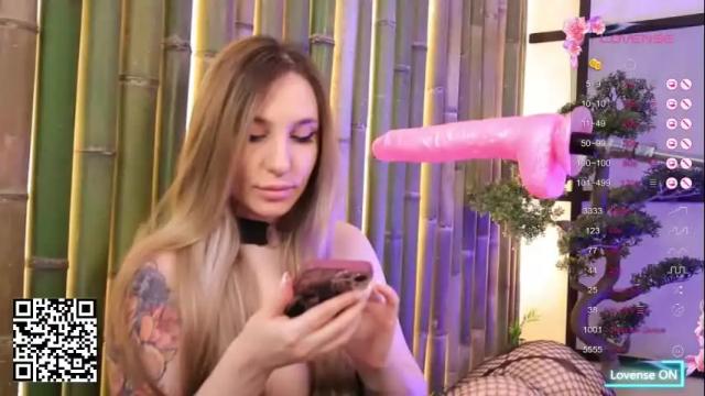 Image 3 of caseylucious Stream on Chaturbate on 2 months ago