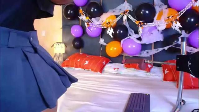 Image 12 of caseymoon Stream on Chaturbate on 4 days ago