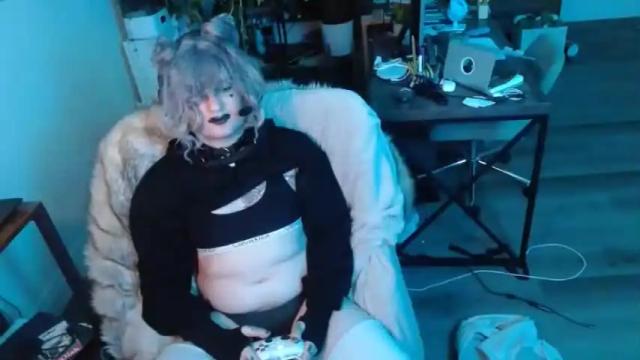 Image 12 of caseypup Stream on Chaturbate on 17 months ago