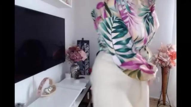 Image 3 of casperlove69 Stream on Chaturbate on 2 months ago