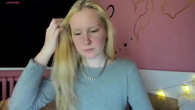 Image 6 of cass_andra Stream on Chaturbate on 16 months ago