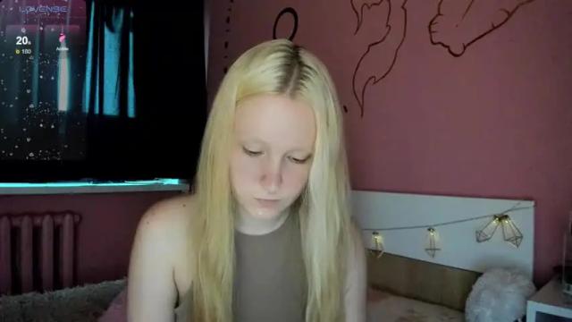 Image 8 of cass_andra Stream on Chaturbate on 15 months ago