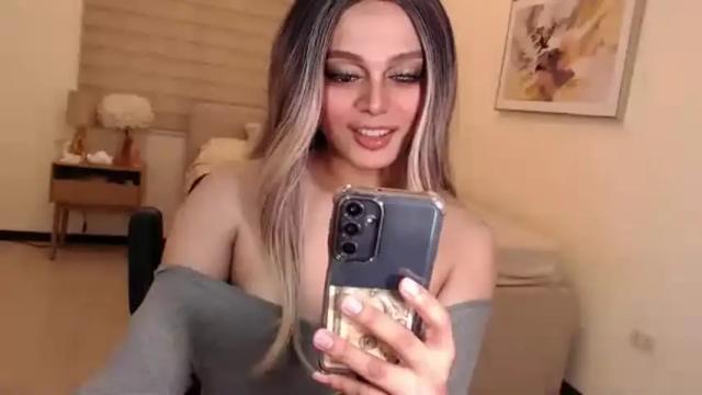 Image 2 of cassandra_delighty Stream on Chaturbate on 2 months ago