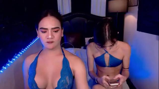 Image 2 of cassandrafoxxx Stream on Chaturbate on 1 month ago