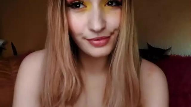 Image 6 of cassandratate Stream on Chaturbate on 15 months ago