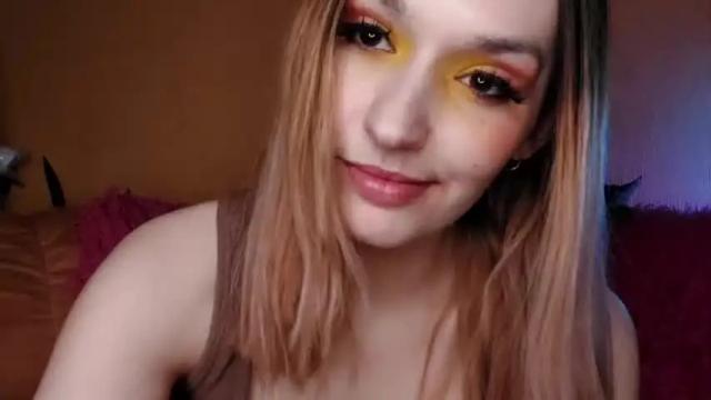 Image 7 of cassandratate Stream on Chaturbate on 15 months ago