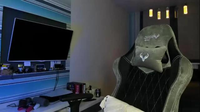 Image 3 of cassiablade1 Stream on Chaturbate on 13 days ago