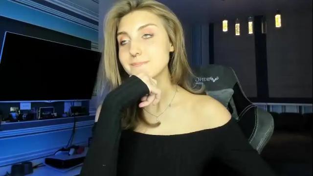 Image 11 of cassiablade1 Stream on Chaturbate on 11 days ago