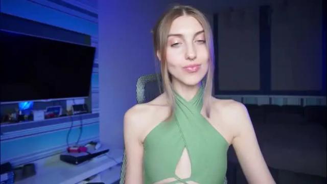 Thumbnail 2, cassiablade1's Stream at Chaturbate, 19 hours ago