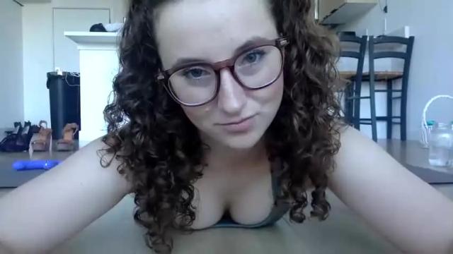 Image 8 of cassidyclementine Stream on Chaturbate on 14 months ago