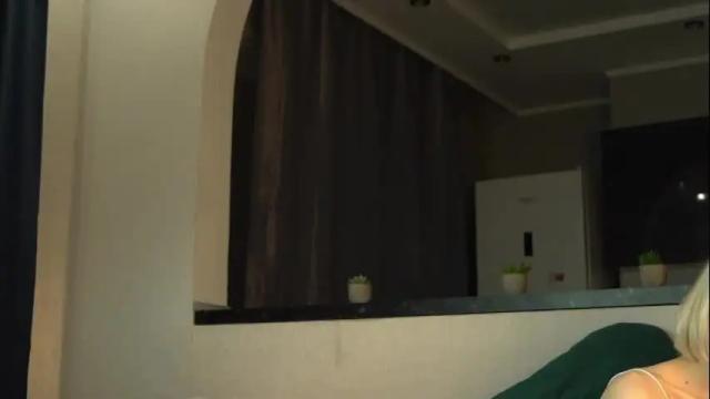 Image 4 of cassie130505 Stream on Chaturbate on 1 month ago