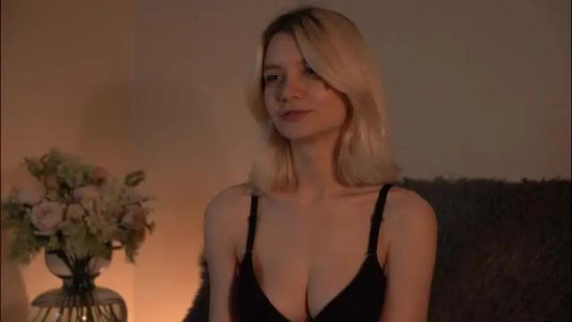 Image 3 of cassie130505 Stream on Chaturbate on 2 months ago