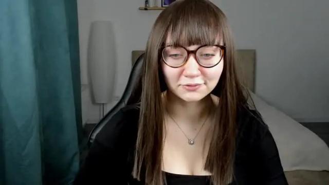 Image 2 of cassie_clay Stream on Chaturbate on 15 months ago