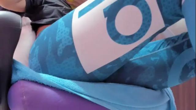 Image 3 of cassie_doll_squirt Stream on Chaturbate on 8 days ago