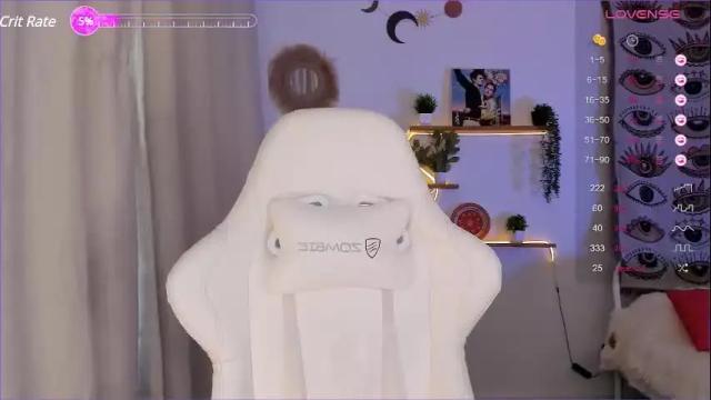Image 3 of cassie_evansss Stream on Chaturbate on 20 days ago