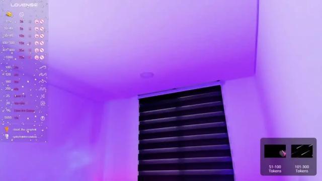 Image 3 of cassie_howard11 Stream on Chaturbate on 21 months ago