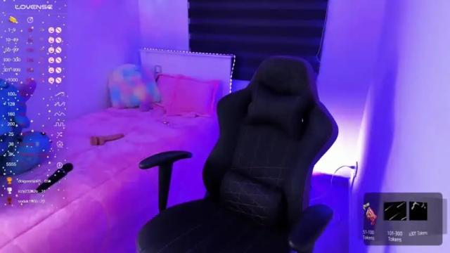 Thumbnail 3, cassie_howard11's Stream at Chaturbate, 20 months ago