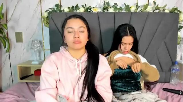 Image 6 of cassie_jones1 Stream on Chaturbate on 18 days ago