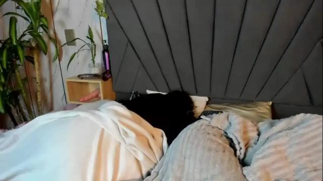 Image 2 of cassie_jones1 Stream on Chaturbate on 17 days ago