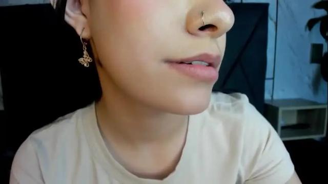 Image 4 of cassie_jones1 Stream on Chaturbate on 5 months ago