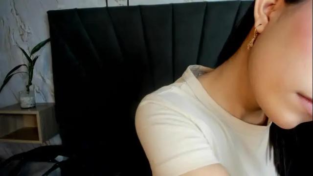 Image 6 of cassie_jones1 Stream on Chaturbate on 5 months ago