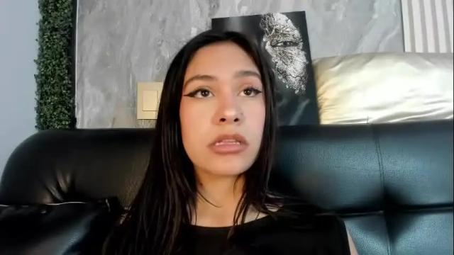 Image 3 of cassie_jones1 Stream on Chaturbate on 5 months ago