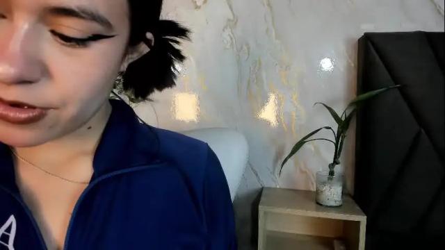 Image 7 of cassie_jones1 Stream on Chaturbate on 5 months ago