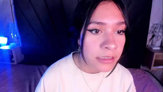 Image 10 of cassie_jones1 Stream on Chaturbate on 5 months ago