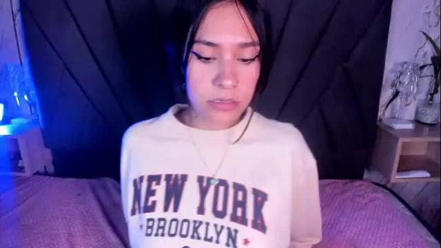 Image 8 of cassie_jones1 Stream on Chaturbate on 5 months ago