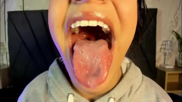 Image 3 of cassie_jones1 Stream on Chaturbate on 4 months ago