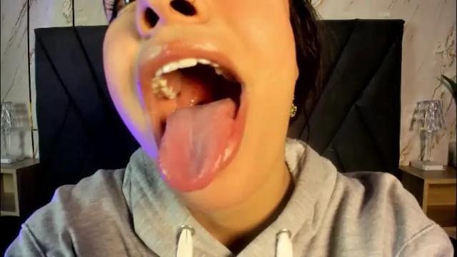 Image 4 of cassie_jones1 Stream on Chaturbate on 4 months ago