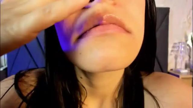 Image 2 of cassie_jones1 Stream on Chaturbate on 4 months ago