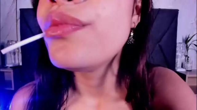 Image 10 of cassie_jones1 Stream on Chaturbate on 4 months ago