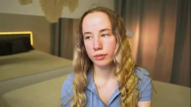 Image 3 of cassie_kelman Stream on Chaturbate on 1 month ago