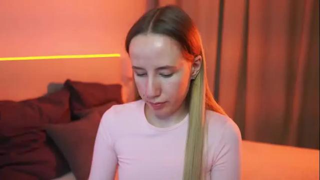 Image 4 of cassie_kelman Stream on Chaturbate on 1 month ago
