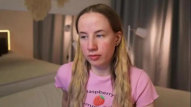 Image 12 of cassie_kelman Stream on Chaturbate on 1 month ago