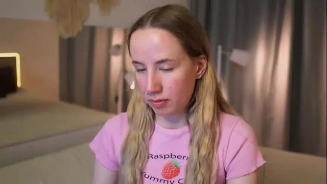 Image 7 of cassie_kelman Stream on Chaturbate on 1 month ago