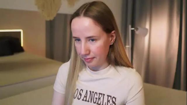 Image 6 of cassie_kelman Stream on Chaturbate on 26 days ago