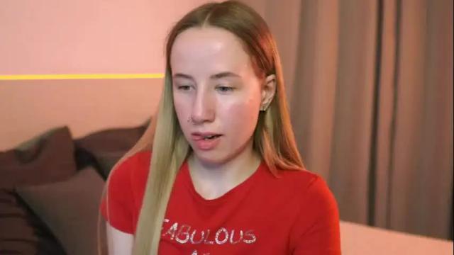 Image 3 of cassie_kelman Stream on Chaturbate on 18 days ago