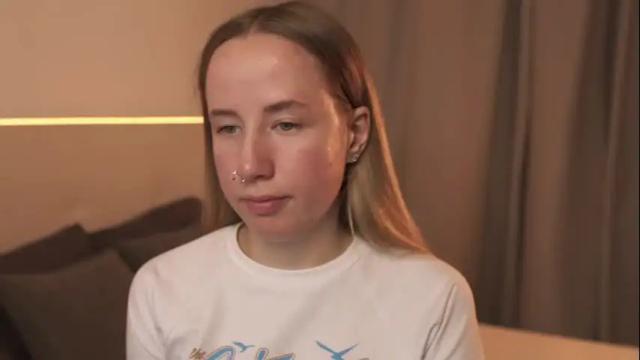 Image 3 of cassie_kelman Stream on Chaturbate on 6 days ago