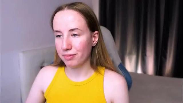 Image 4 of cassie_kelman Stream on Chaturbate on 2 months ago