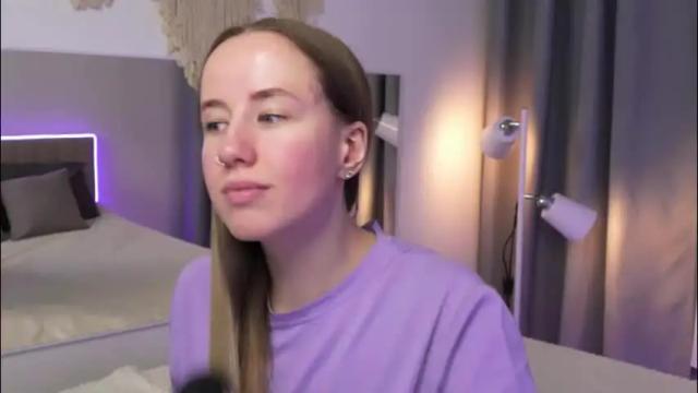 Image 4 of cassie_kelman Stream on Chaturbate on 1 month ago