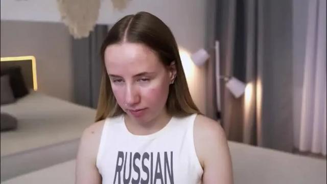 Image 3 of cassie_kelman Stream on Chaturbate on 1 month ago