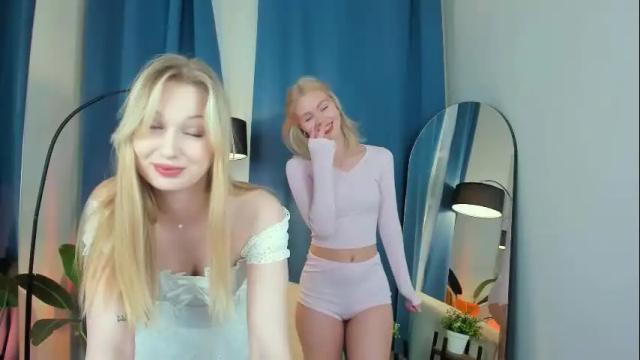 Image 3 of cassie_palmer Stream on Chaturbate on 14 days ago