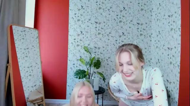 Image 12 of cassie_palmer Stream on Chaturbate on 6 days ago