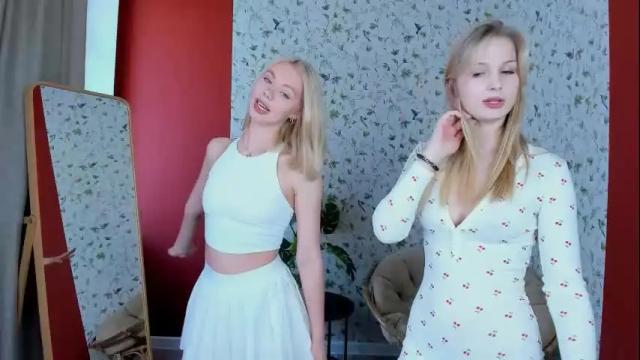 Image 3 of cassie_palmer Stream on Chaturbate on 6 days ago