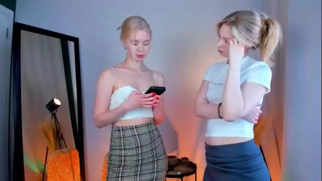 Image 2 of cassie_palmer Stream on Chaturbate on 3 days ago