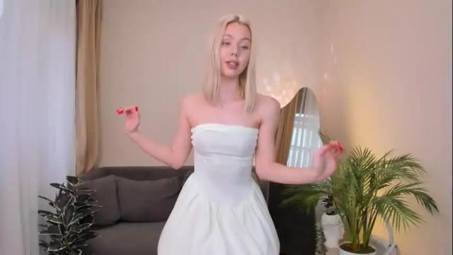 Image 10 of cassie_palmer Stream on Chaturbate on 2 days ago