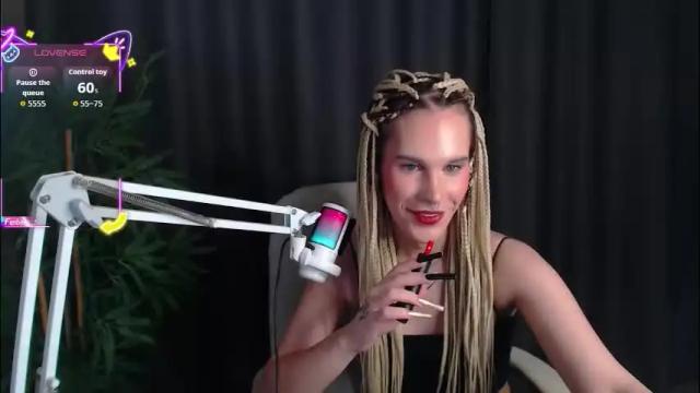 Image 3 of cassiemich Stream on Chaturbate on 1 month ago