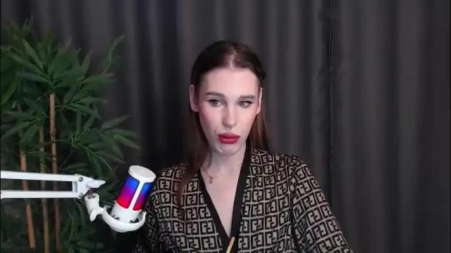 Image 3 of cassiemich Stream on Chaturbate on 29 days ago